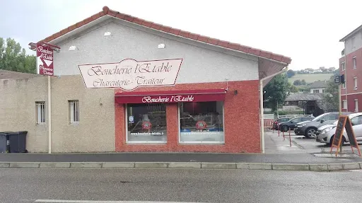 L Etable à Sorbiers