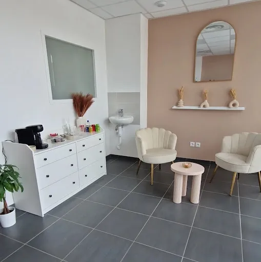 STC Aesthetic | Epilation Laser, Cryolipolyse et Hydralift| Sorbiers à Sorbiers