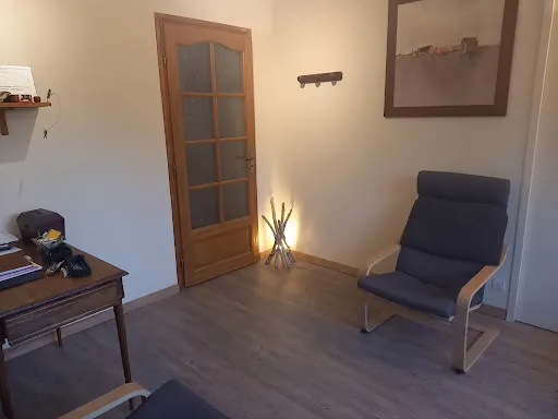 Trouilloux Valérie Thérapie brève Couple Individu Famille Enfant Hypnose Ericksonienne à Sorbiers